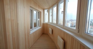 Отделка, остекление, утепление балконов в Лиски от 206 руб. м/2.